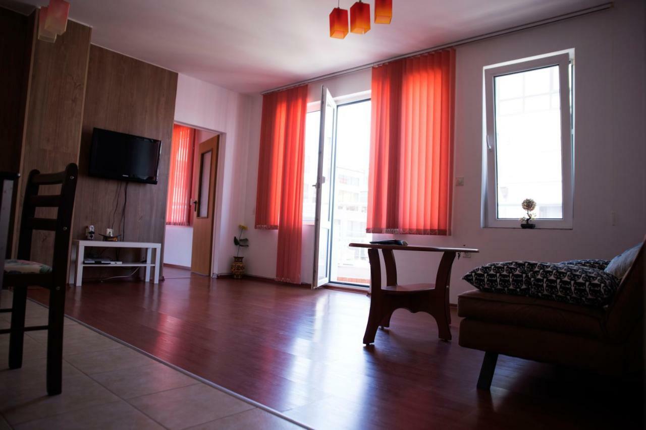 Milos Apartments Pomorie Exterior foto